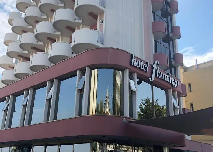Flamingo Otel 3*