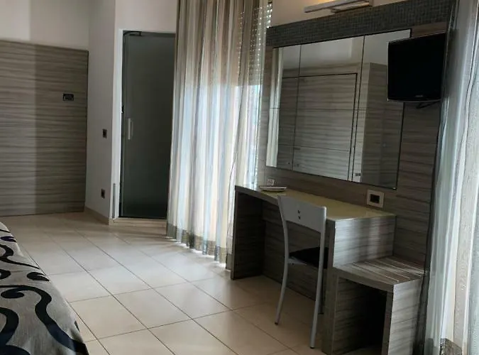Otel Flamingo 3*